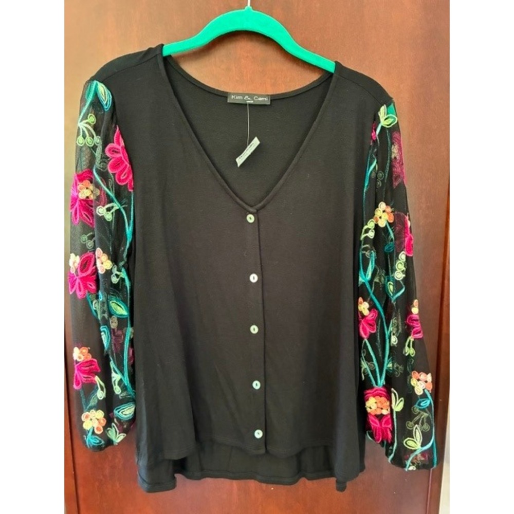 Kim & Cami Embroidered Mesh Sleeve Cardigan Women Small Black New Floral V-Neck - Picture 7 of 7